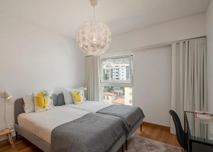 Santa Luzia Ii By An Island * 丰沙尔