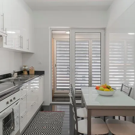 Santa Luzia Ii By An Island